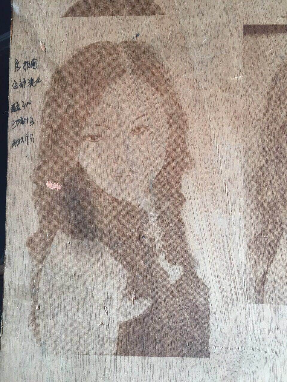 如何應(yīng)用于在非金屬木板材料表面用激光切割機(jī)雕刻切割？