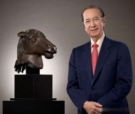 向何鴻燊先生致敬！十二生肖獸首銅像馬首回歸圓明園！