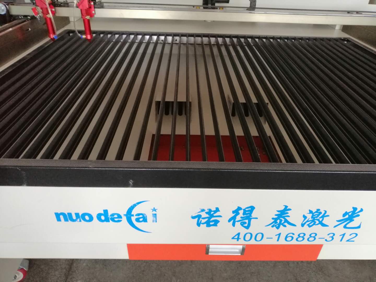 亞克力材料加工首選諾得泰N4系列激光切割機(jī)！