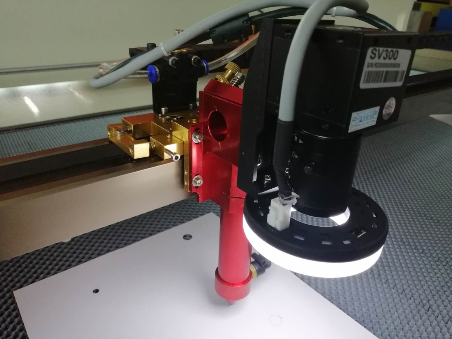 作為一個合格的激光切割機操作技術員具要有哪些的基礎知識！