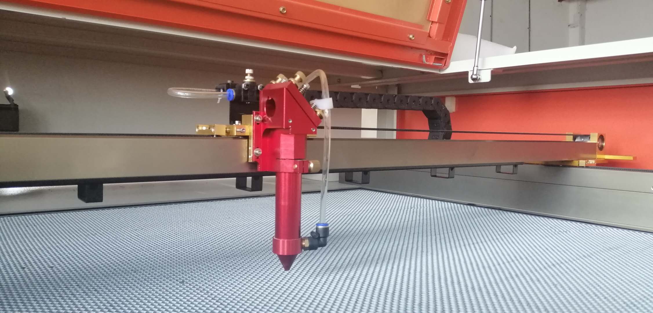 毛絨玩具激光切割機