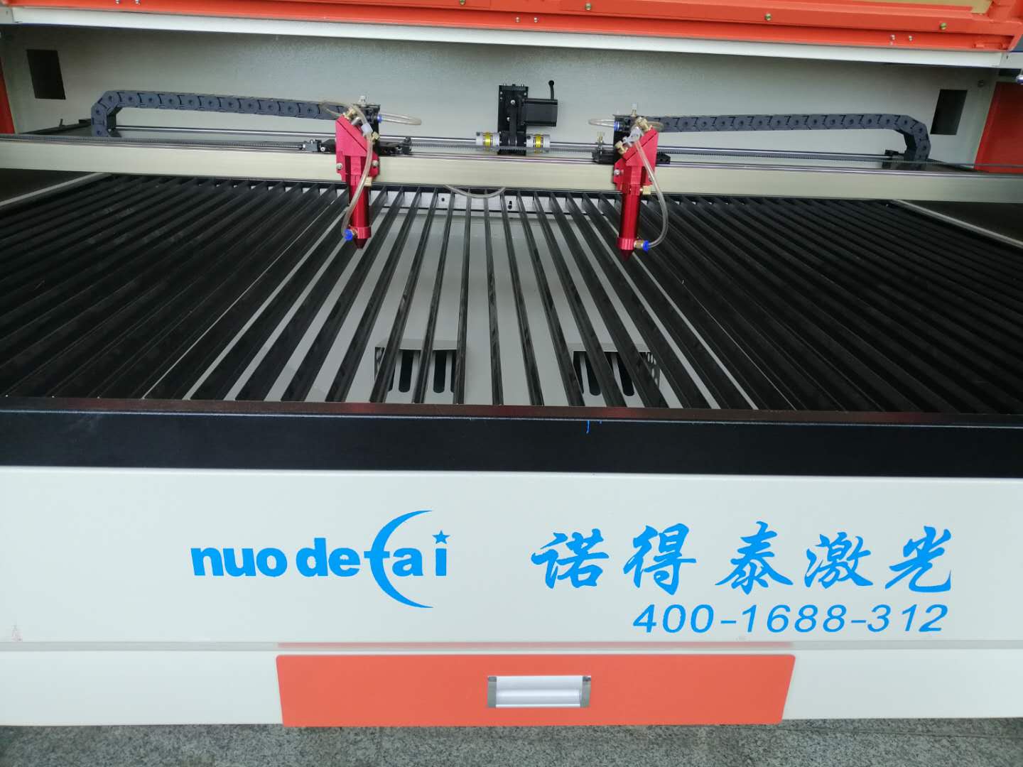 開(kāi)一家激光切割機(jī)加工中心賺錢(qián)嗎？