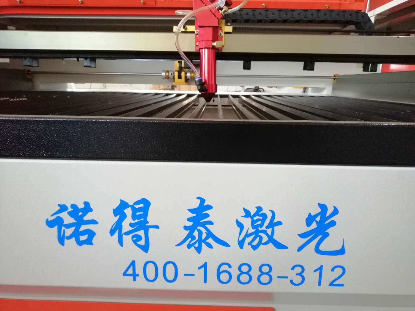 板材在應(yīng)用于激光切割機加工的時候為什么鋸齒多效果不好？