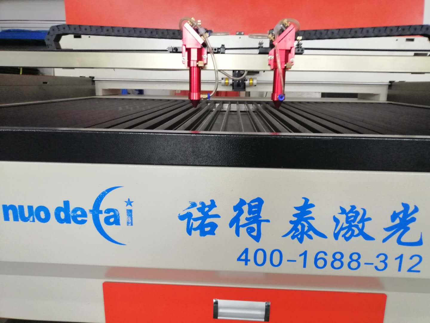現(xiàn)在的激光切割機越來越難做為什么還有這么多人在堅持！