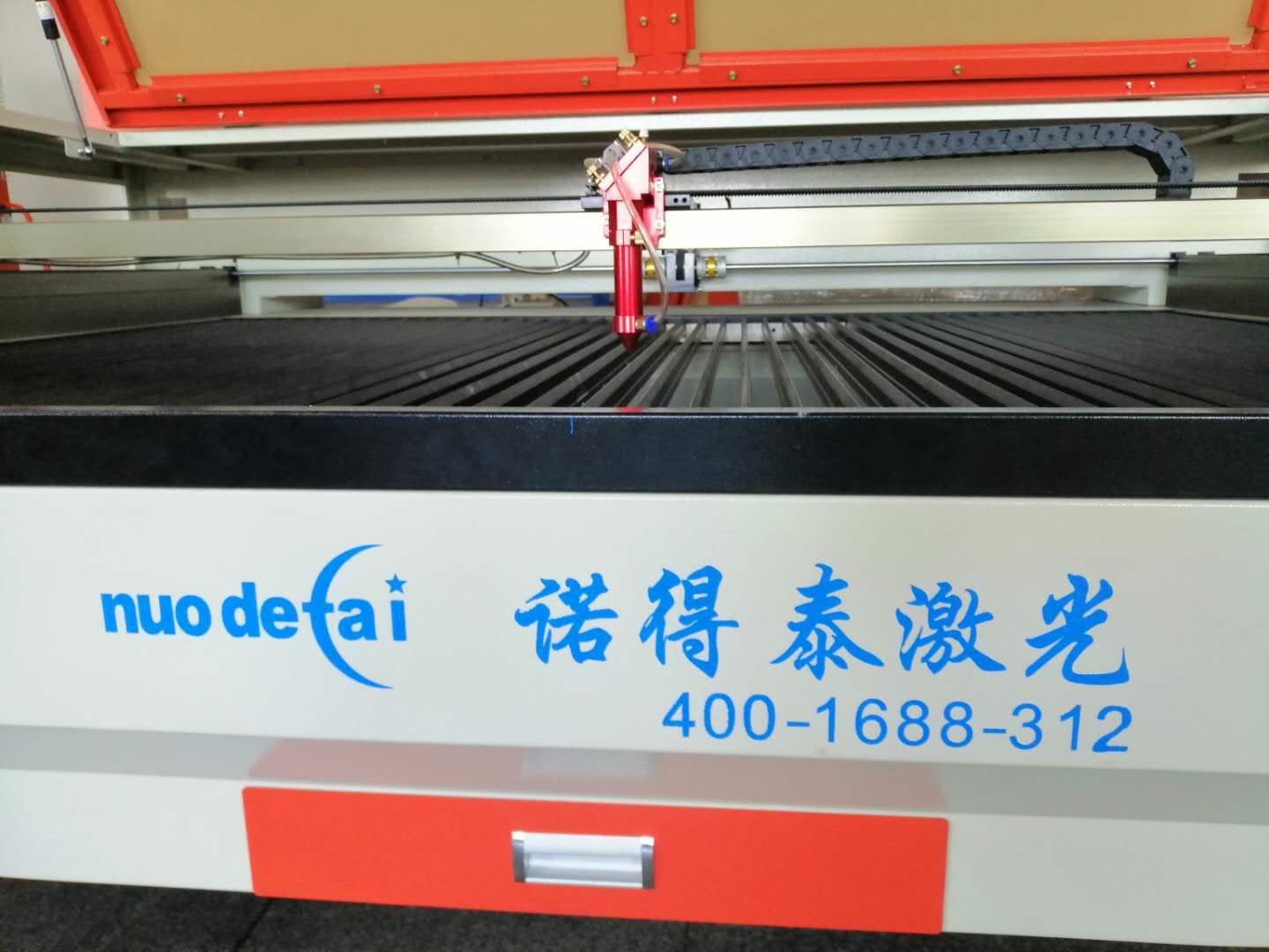 包裝印刷行業(yè)他們用激光切割機來做什么,有什么作用？